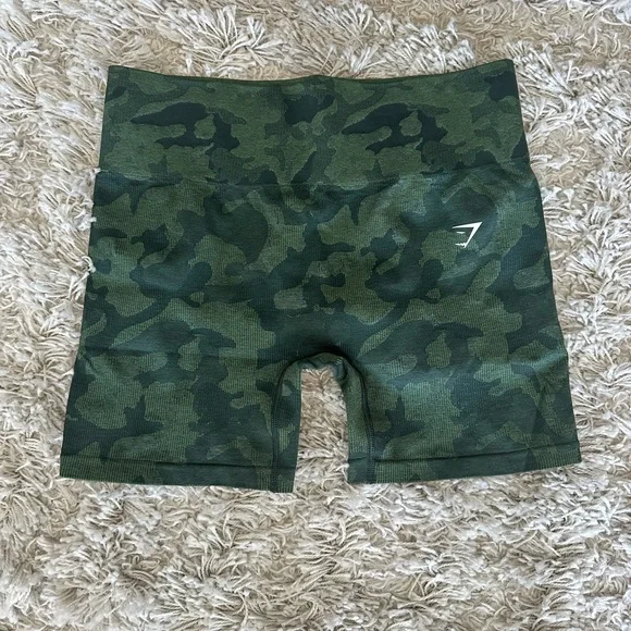 Gymshark Adapt Camo Seamless Shorts - Picture 2 of 10